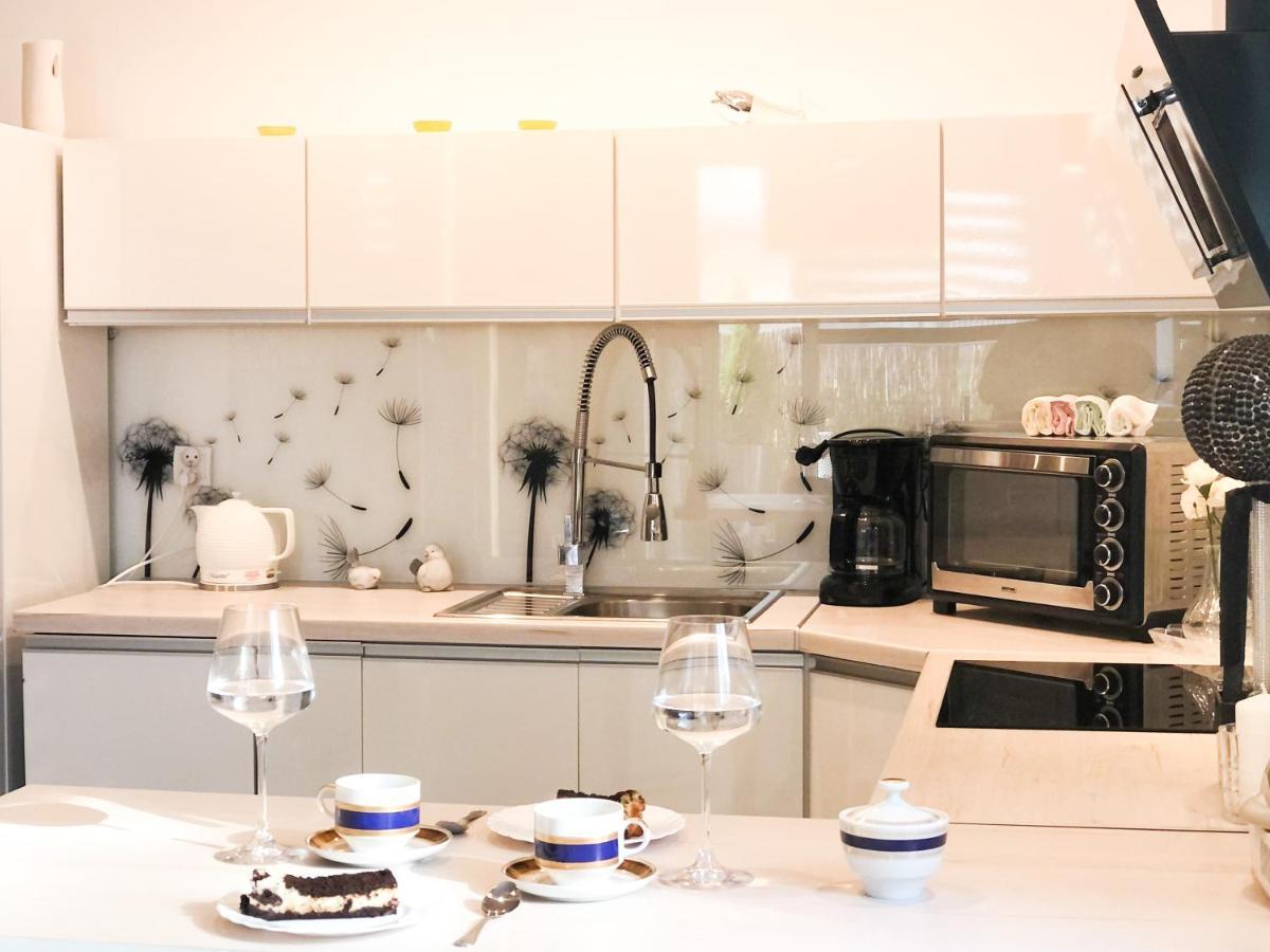 Apartament Mniszek Kolobrzeg Luaran gambar